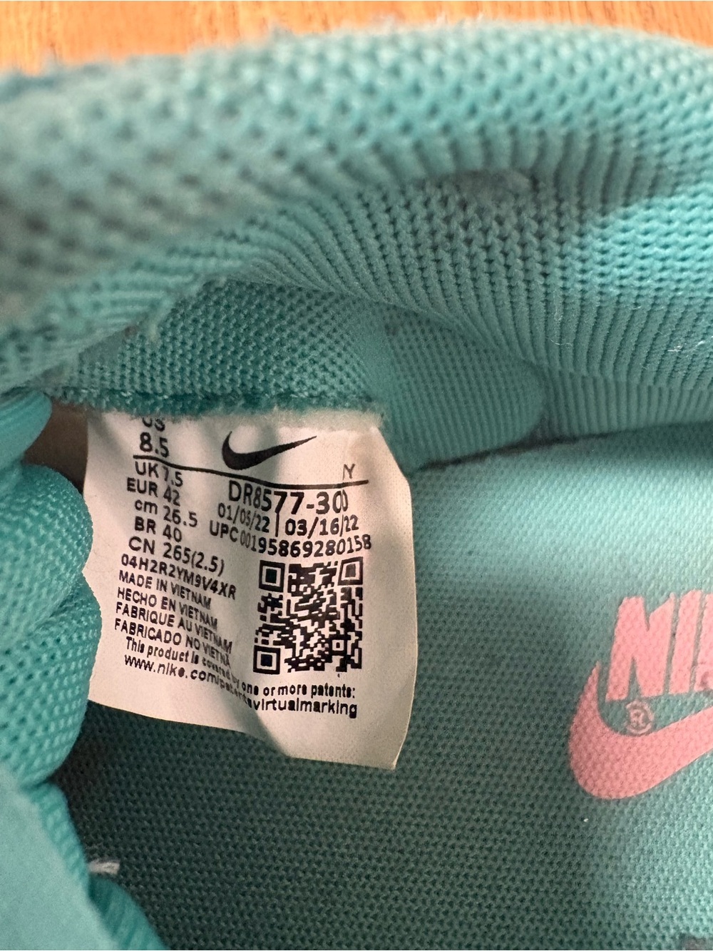 Sweater Subcategory Classification - Picture 2 of 3
